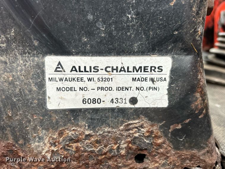 image for item DQ1016 1982 Allis-Chalmers 6080  tractor