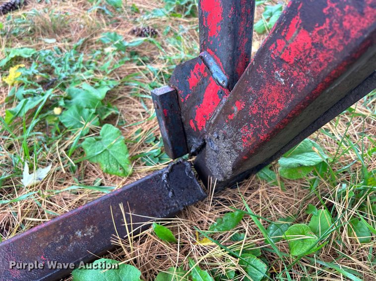 image for item DQ1016 1982 Allis-Chalmers 6080  tractor