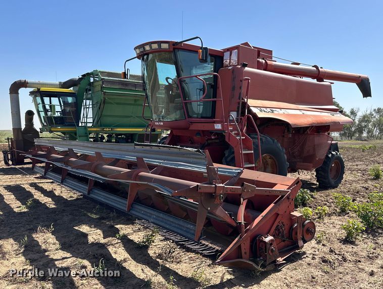 image for item DQ1461 1997 Case IH 2188  combine