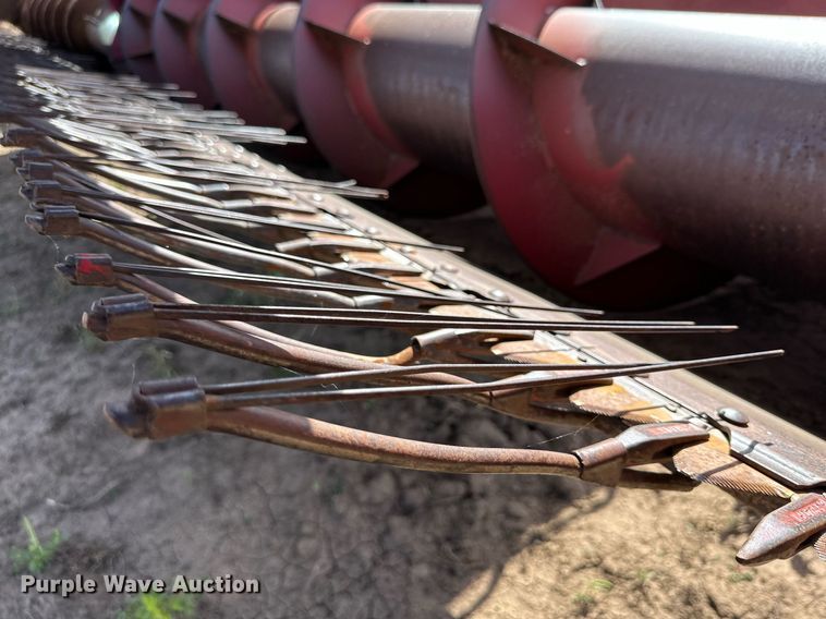 image for item DQ1461 1997 Case IH 2188  combine