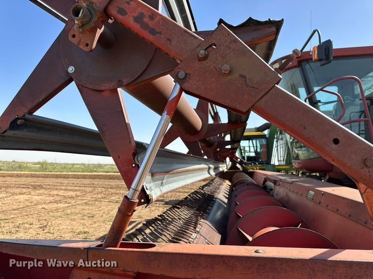 image for item DQ1461 1997 Case IH 2188  combine