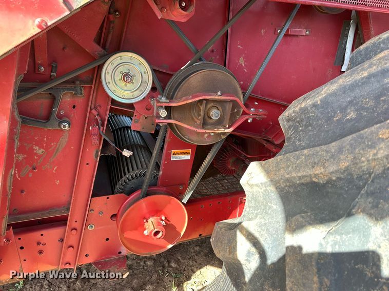 image for item DQ1461 1997 Case IH 2188  combine