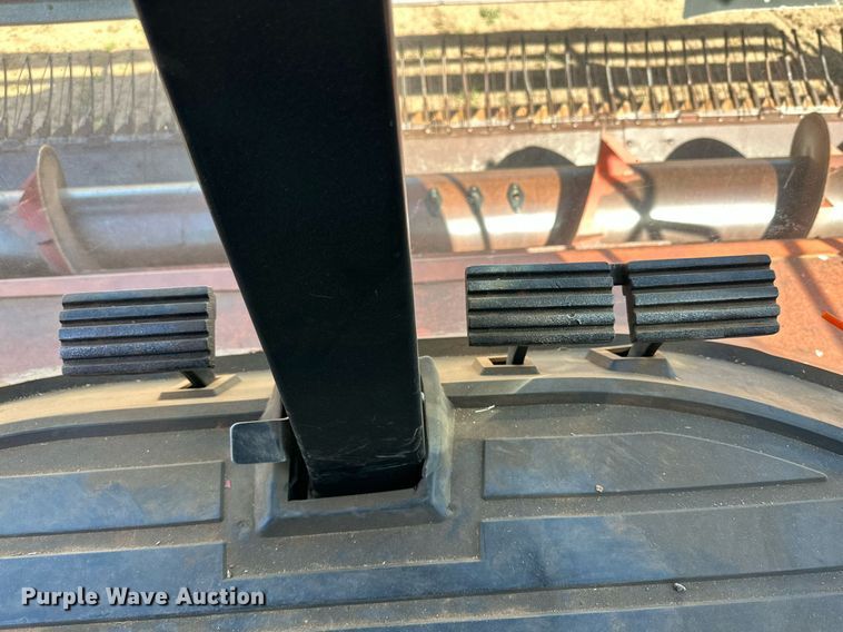 image for item DQ1461 1997 Case IH 2188  combine