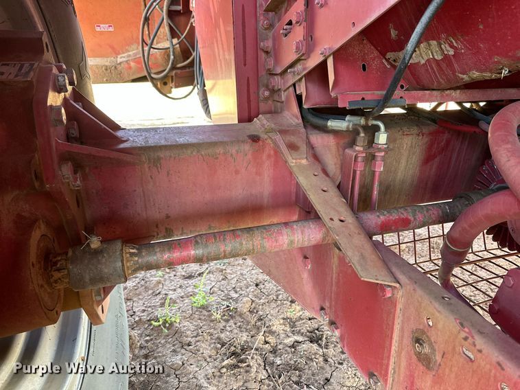 image for item DQ1461 1997 Case IH 2188  combine