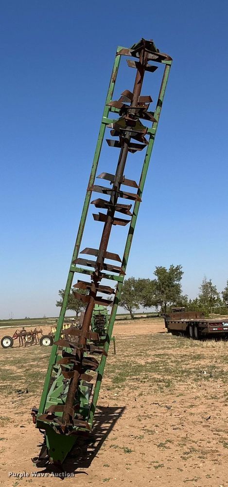 image for item DQ1463 Phares Wilkins  sandfighter