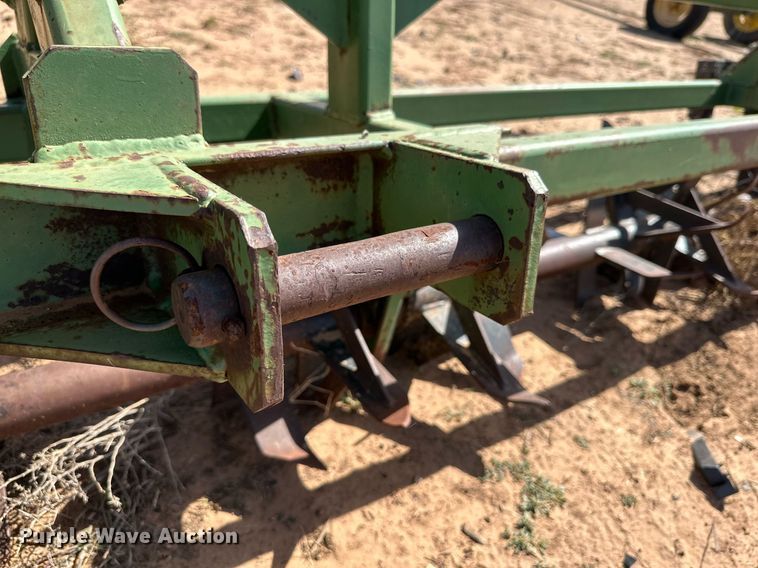 image for item DQ1463 Phares Wilkins  sandfighter