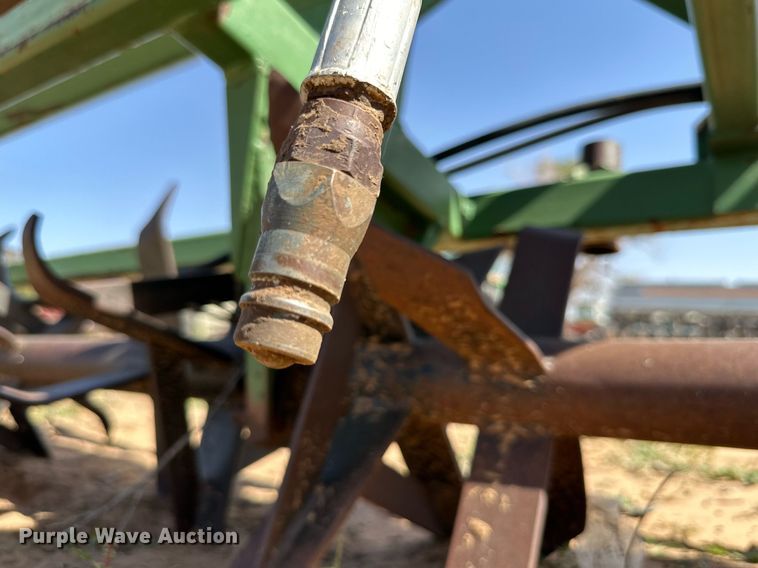 image for item DQ1463 Phares Wilkins  sandfighter