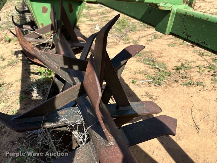 image for item DQ1463 Phares Wilkins  sandfighter