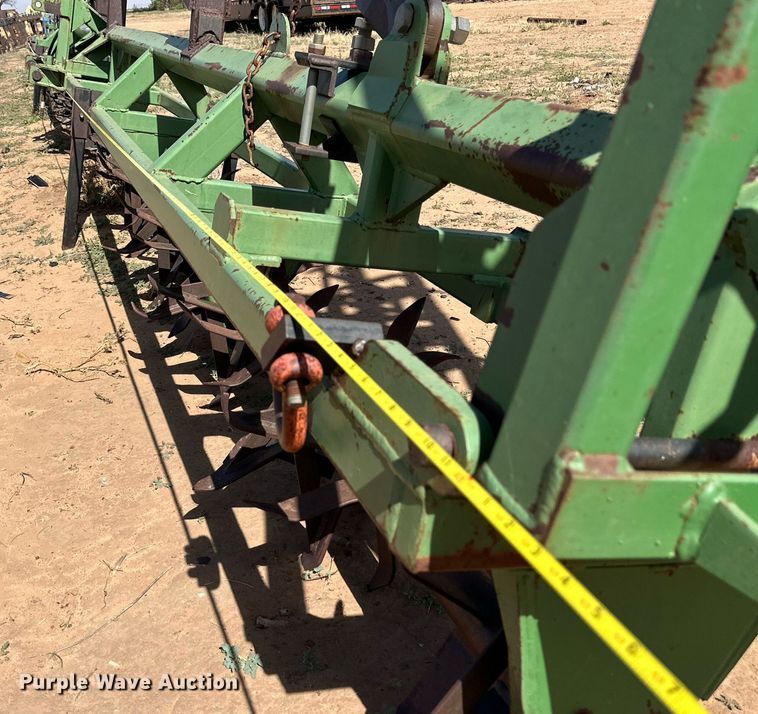 image for item DQ1463 Phares Wilkins  sandfighter