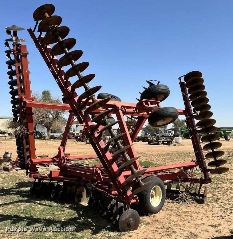 image for item DQ1464 Case IH 3900  disk