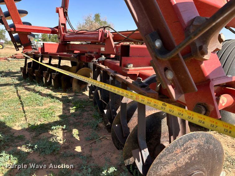 image for item DQ1464 Case IH 3900  disk