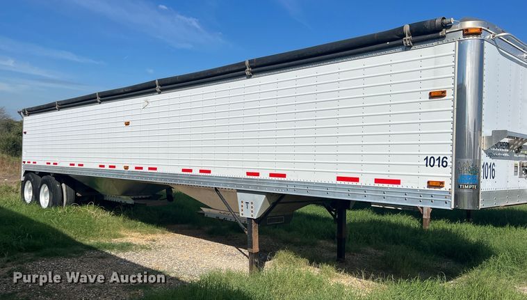 image for item DS2437 2005 Timpte Super Hopper  grain trailer