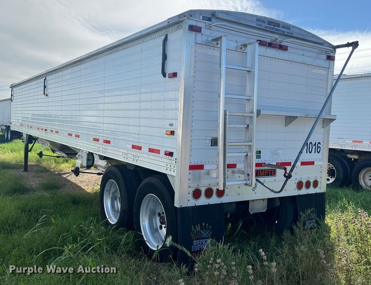 image for item DS2437 2005 Timpte Super Hopper  grain trailer