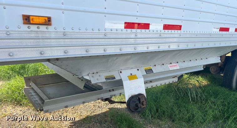 image for item DS2438 2006 Timpte Super Hopper  grain trailer