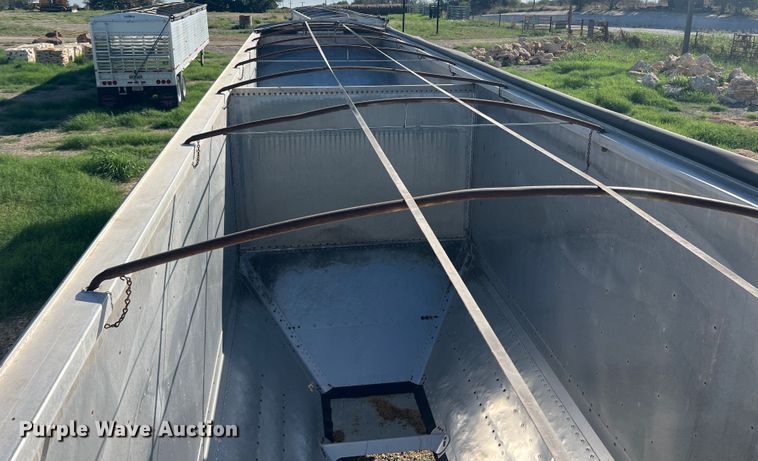 image for item DS2438 2006 Timpte Super Hopper  grain trailer