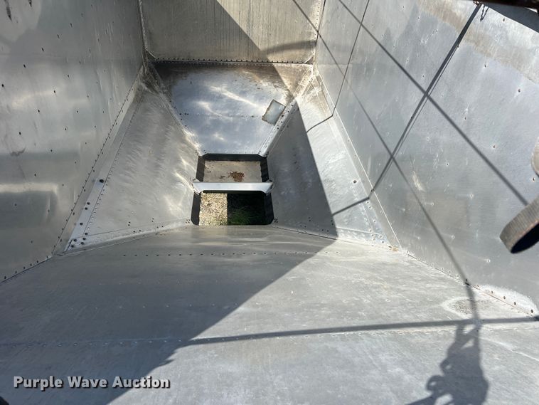 image for item DS2438 2006 Timpte Super Hopper  grain trailer