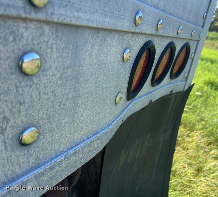 image for item DS2438 2006 Timpte Super Hopper  grain trailer