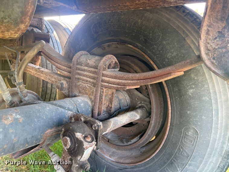 image for item DS2438 2006 Timpte Super Hopper  grain trailer