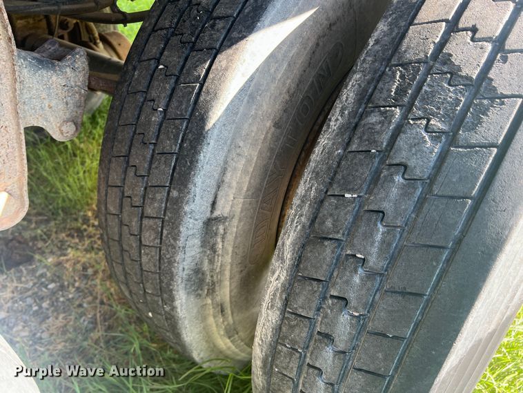 image for item DS2438 2006 Timpte Super Hopper  grain trailer