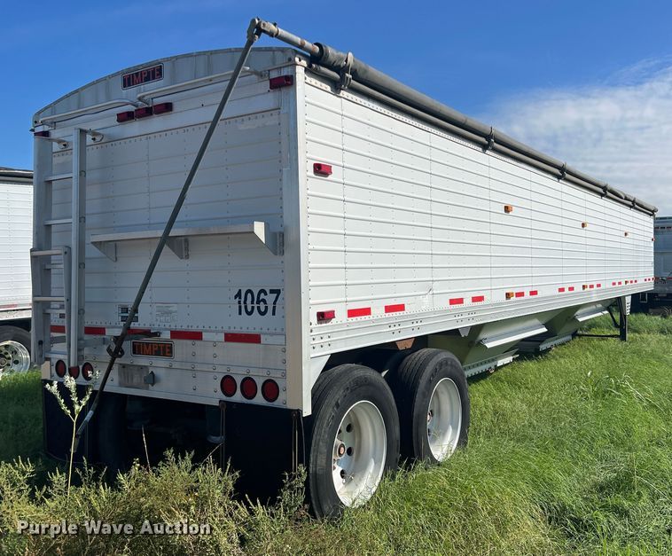 image for item DS2440 2008 Timpte Super Hopper  grain trailer