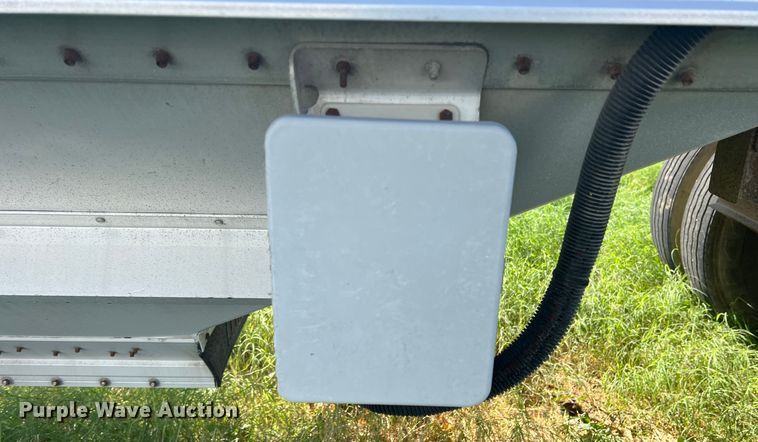 image for item DS2440 2008 Timpte Super Hopper  grain trailer