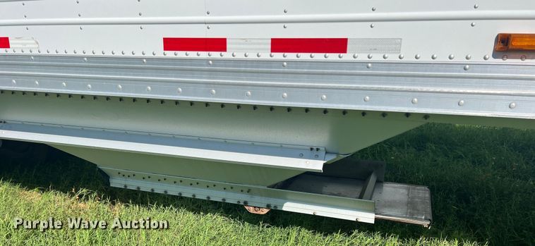 image for item DS2440 2008 Timpte Super Hopper  grain trailer