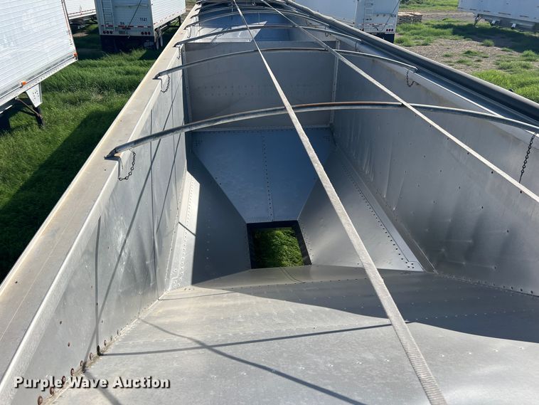 image for item DS2440 2008 Timpte Super Hopper  grain trailer