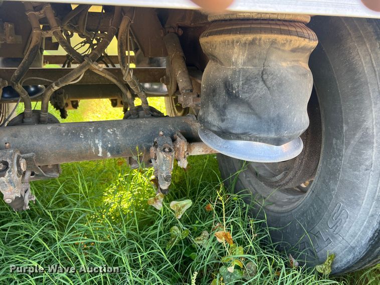 image for item DS2440 2008 Timpte Super Hopper  grain trailer