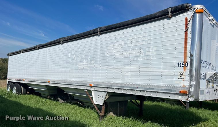 image for item DS2441 2005 Wilson DWH-500  grain trailer