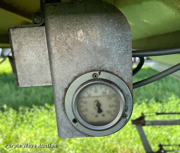 image for item DS2442 2004 Wilson DWH-500  grain trailer