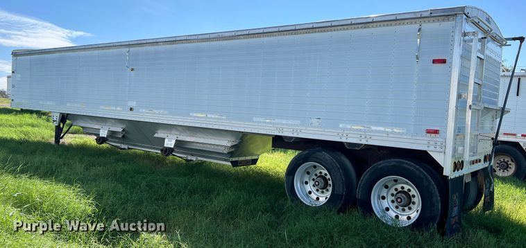 image for item DS2443 1996 Timpte Super Hopper  grain trailer