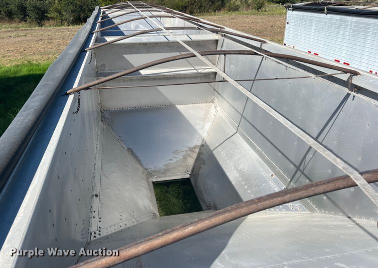 image for item DS2443 1996 Timpte Super Hopper  grain trailer