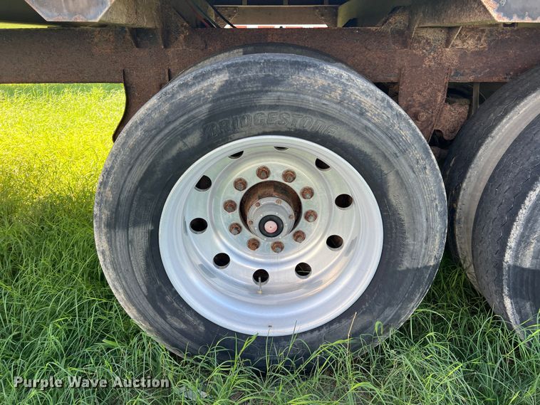 image for item DS2443 1996 Timpte Super Hopper  grain trailer