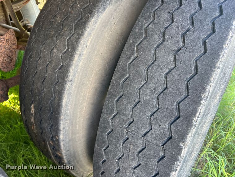 image for item DS2443 1996 Timpte Super Hopper  grain trailer