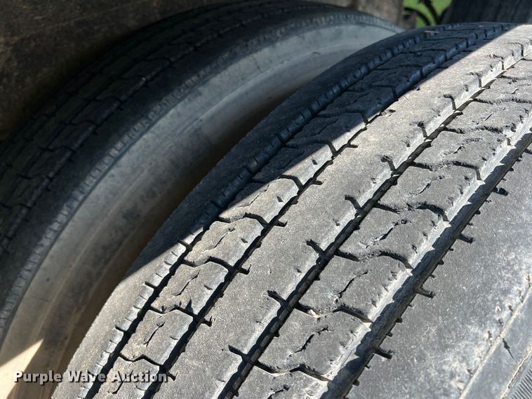 image for item DS2443 1996 Timpte Super Hopper  grain trailer