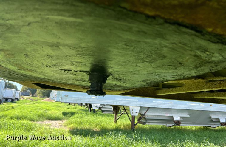 image for item DS2444 2000 Timpte Super Hopper  grain trailer