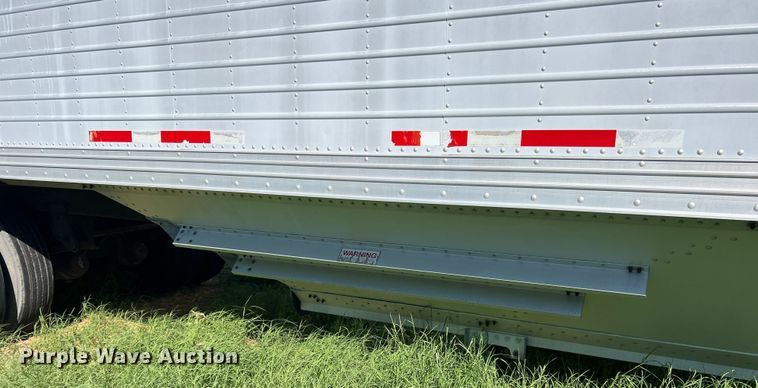 image for item DS2444 2000 Timpte Super Hopper  grain trailer