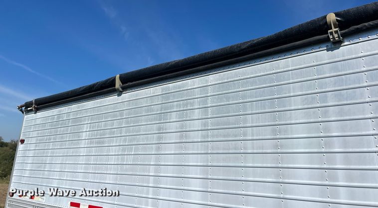 image for item DS2444 2000 Timpte Super Hopper  grain trailer