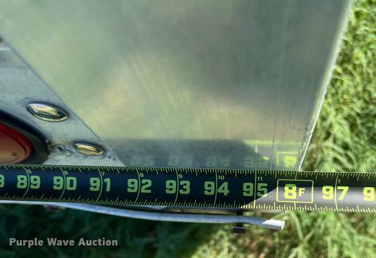 image for item DS2444 2000 Timpte Super Hopper  grain trailer