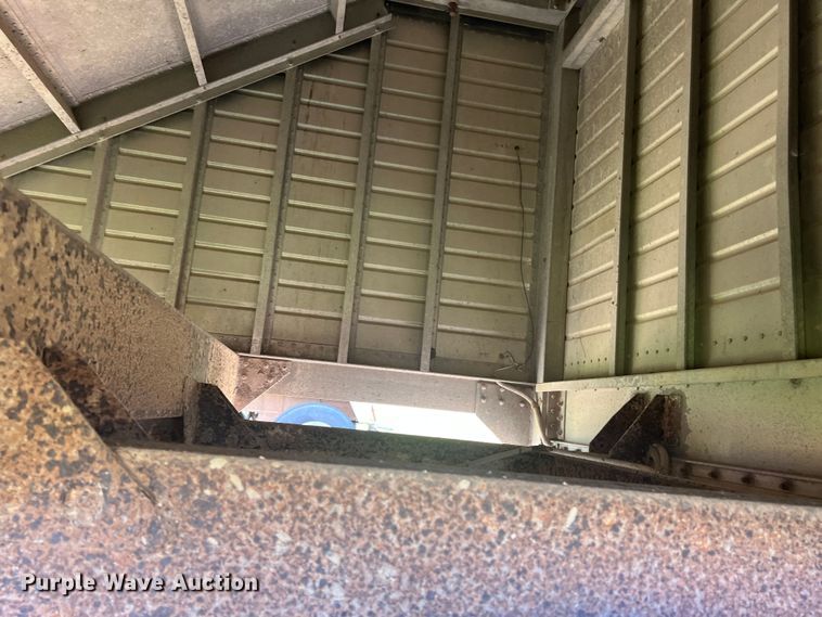 image for item DS2446 1996 Timpte Super Hopper  grain trailer