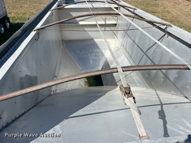 image for item DS2446 1996 Timpte Super Hopper  grain trailer