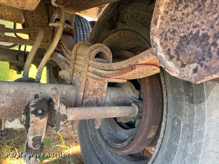 image for item DS2446 1996 Timpte Super Hopper  grain trailer