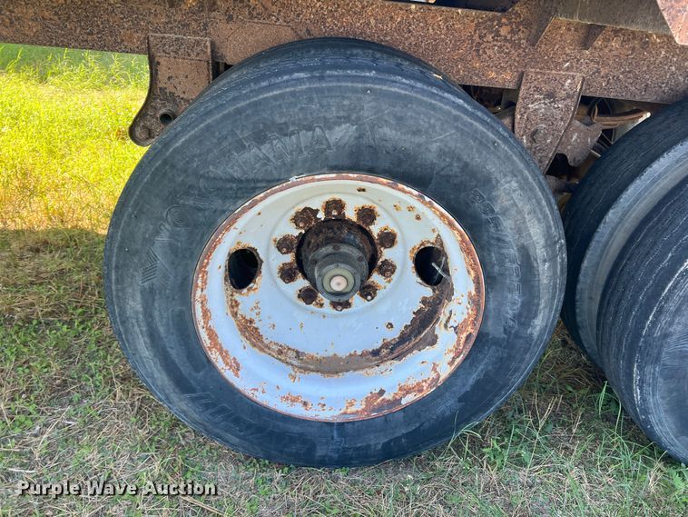 image for item DS2446 1996 Timpte Super Hopper  grain trailer