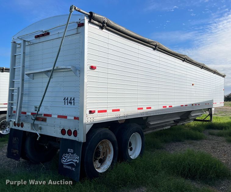image for item DS2450 2007 Timpte Supper Hopper  grain trailer