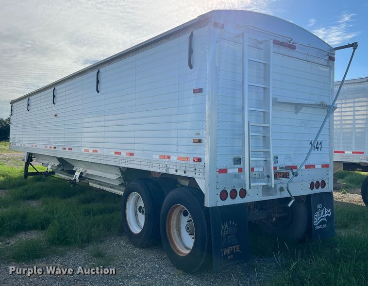 image for item DS2450 2007 Timpte Supper Hopper  grain trailer