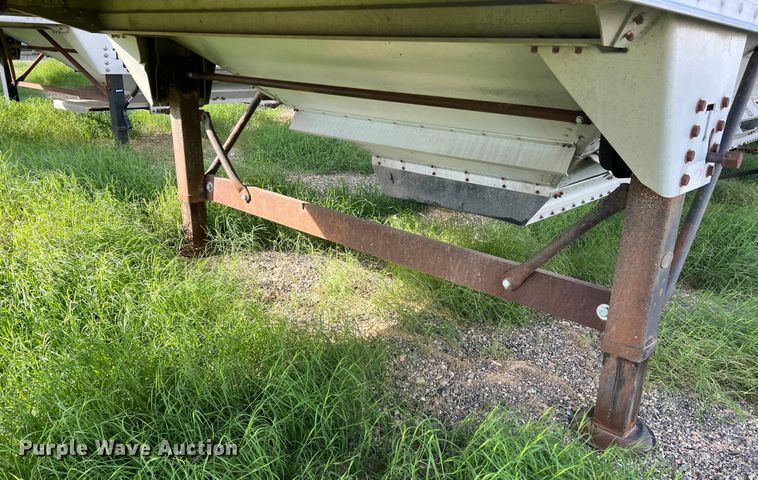 image for item DS2450 2007 Timpte Supper Hopper  grain trailer