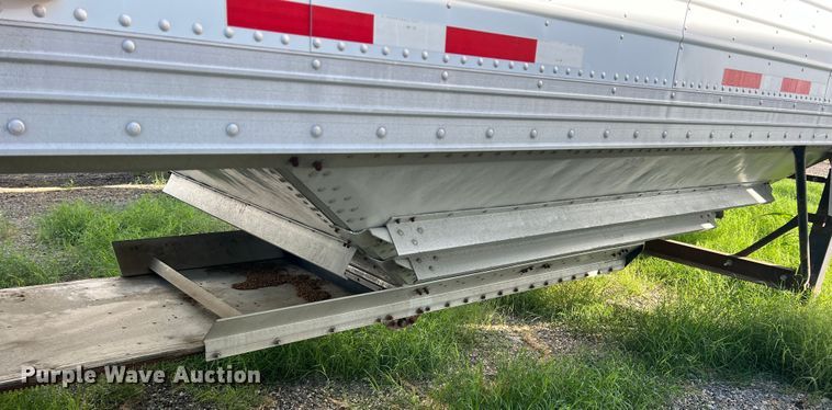 image for item DS2450 2007 Timpte Supper Hopper  grain trailer