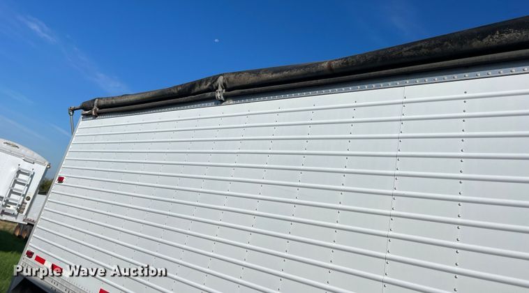 image for item DS2450 2007 Timpte Supper Hopper  grain trailer