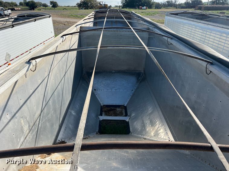 image for item DS2450 2007 Timpte Supper Hopper  grain trailer