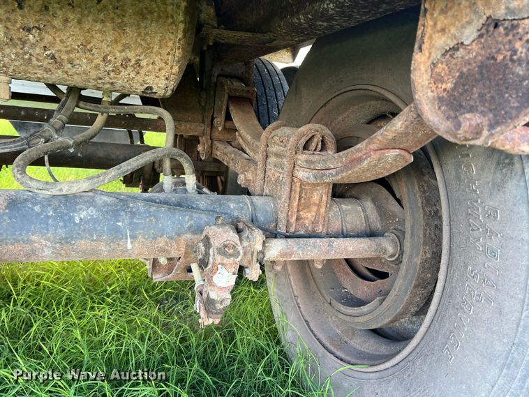 image for item DS2450 2007 Timpte Supper Hopper  grain trailer